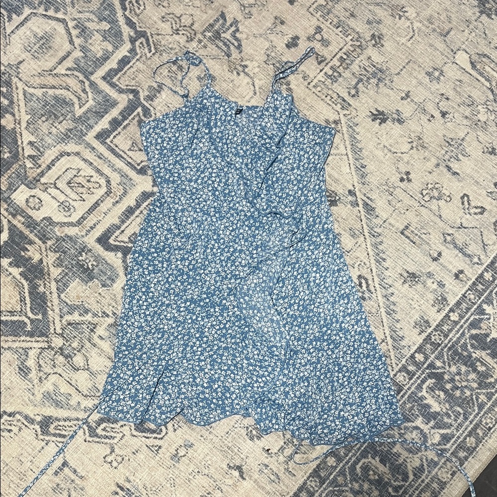 SHEIN Blue and White Floral Dress